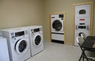 AC/Heated coin laundry